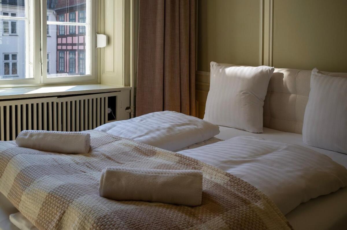 Royal And Luxurious 5br Apartment *
