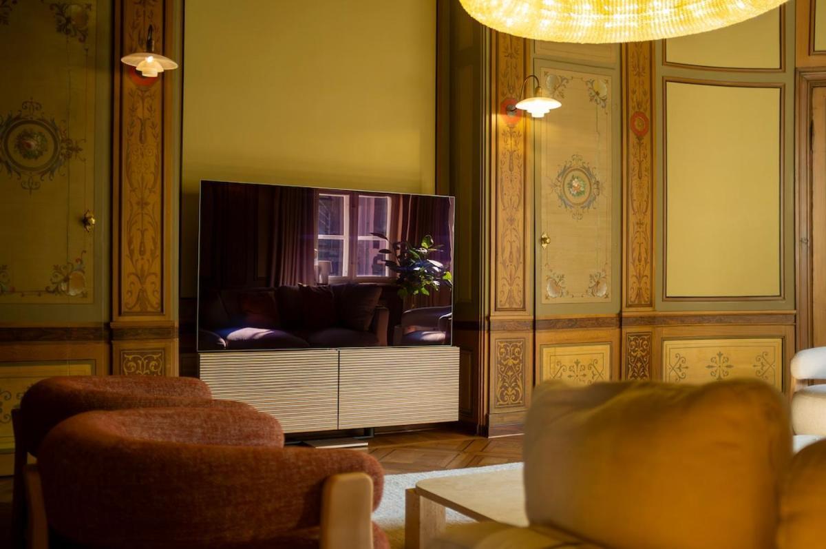 Apartment Royal And Luxurious 5br *