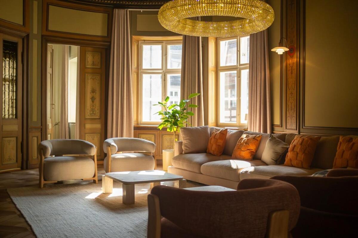 Royal And Luxurious 5br Apartment